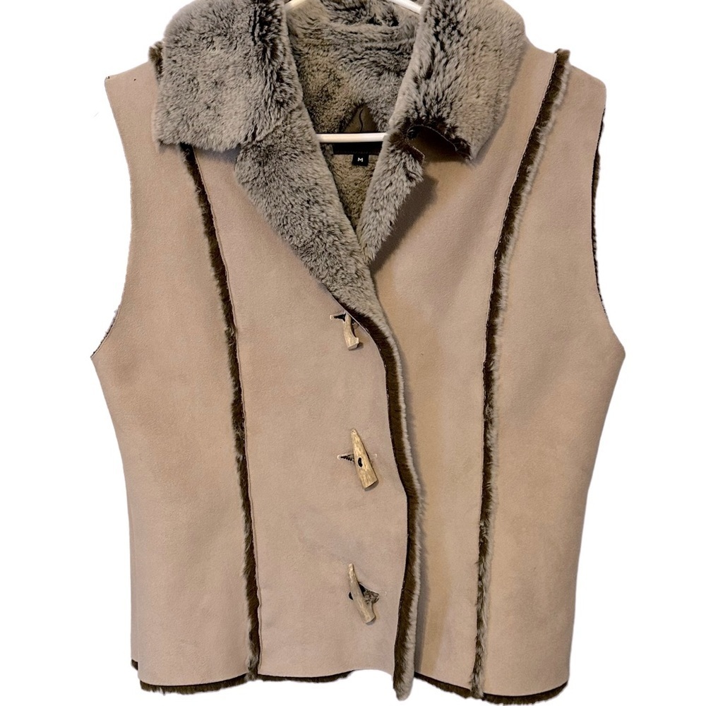 Fjalll Nordic‎ Design Faux Suede/Faux Fur Lined Vest Tan/Cream/Gray Mediu…